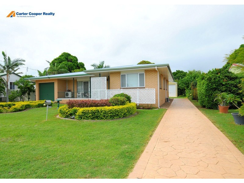 74 Dayman Street, Urangan QLD 4655