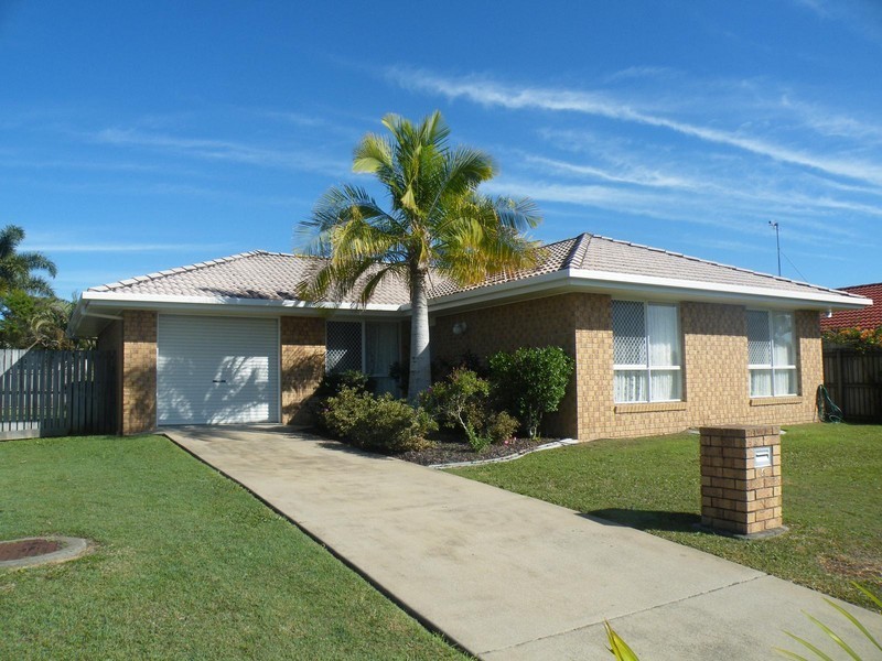 4 Myrtle Close, Kawungan QLD 4655