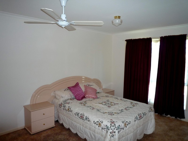 4 Myrtle Close, Kawungan QLD 4655