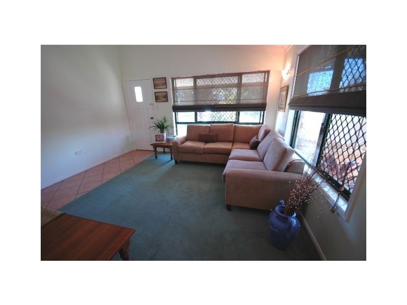 16 Rathdowne Ct, Urraween QLD 4655