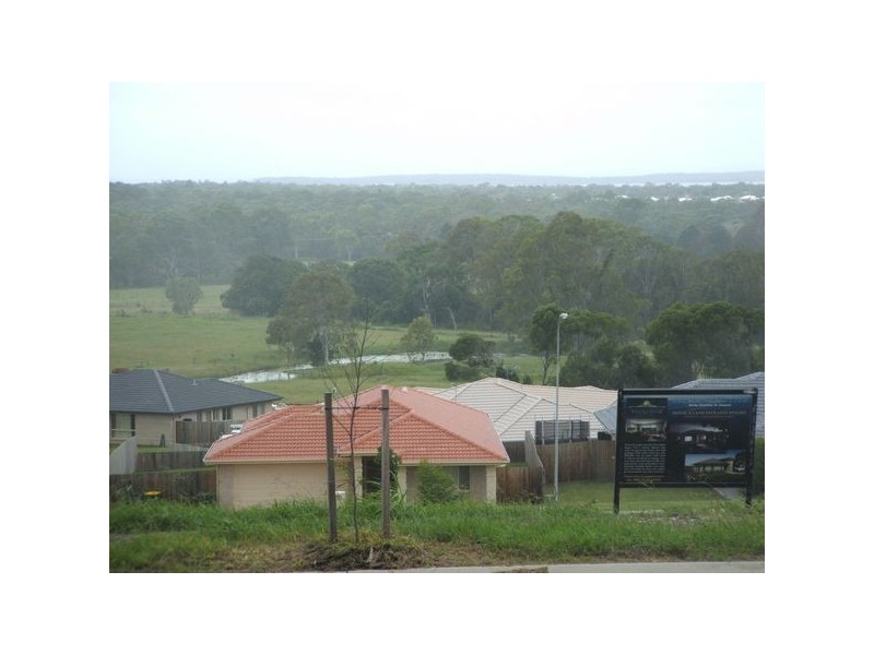 20 Sandy View Drive, Nikenbah QLD 4655