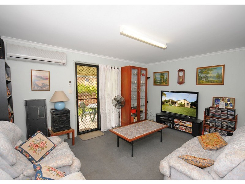 353 Torquay Terrace, Torquay QLD 4655