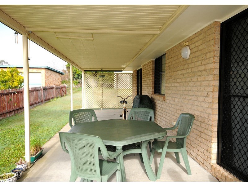 353 Torquay Terrace, Torquay QLD 4655