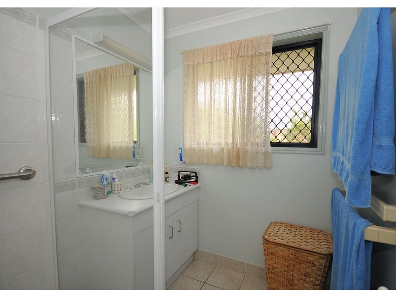 353 Torquay Terrace, Torquay QLD 4655