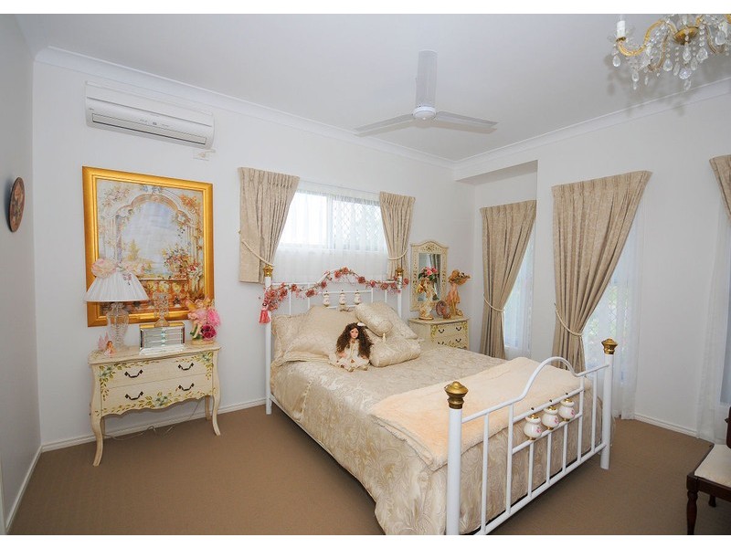 11 Harmony Avenue, Urraween QLD 4655