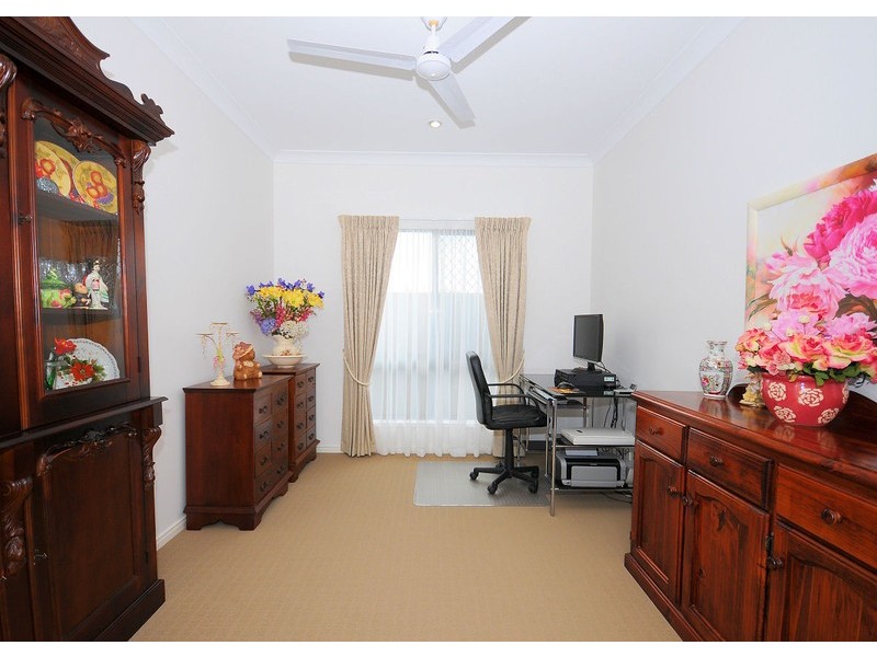 11 Harmony Avenue, Urraween QLD 4655