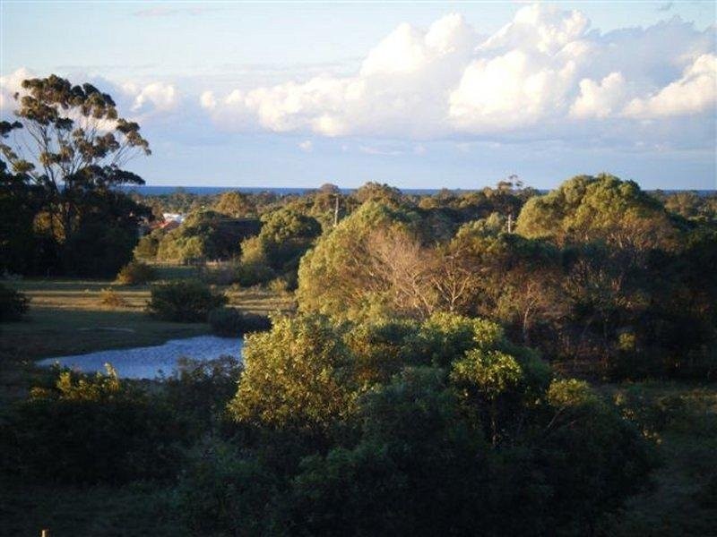 1/54 Haydn Drive, Kawungan QLD 4655