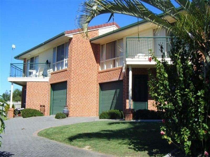 1/54 Haydn Drive, Kawungan QLD 4655
