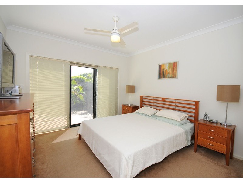 17 Amstal Avenue, Wondunna QLD 4655