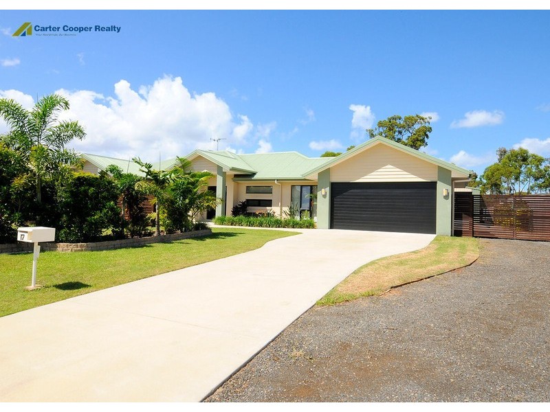 17 Amstal Avenue, Wondunna QLD 4655