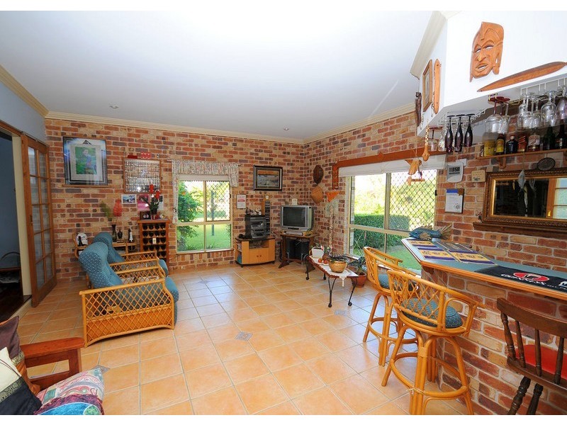 2 Foxwood Crt, Dundowran Beach QLD 4655