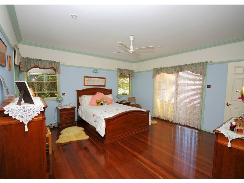 2 Foxwood Crt, Dundowran Beach QLD 4655