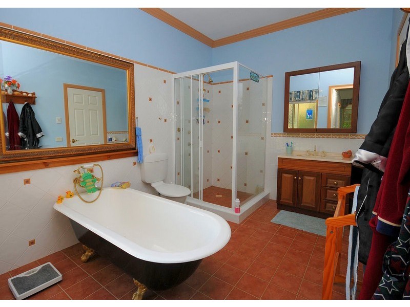 2 Foxwood Crt, Dundowran Beach QLD 4655