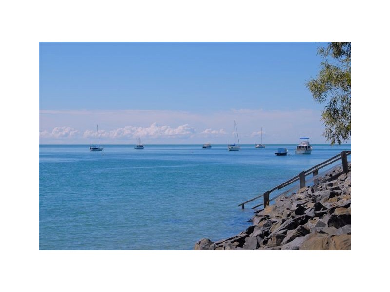 66 Beach Dr, Burrum Heads QLD 4659