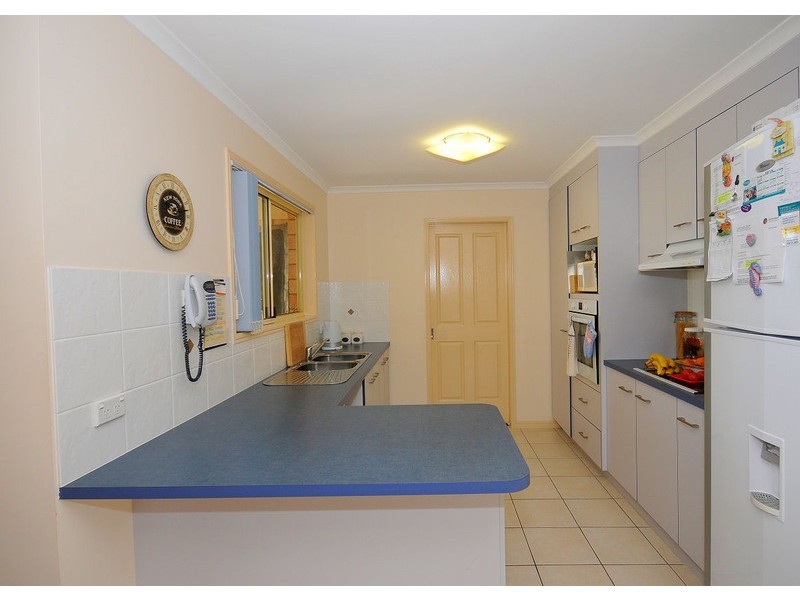 18 Bronton Way, Point Vernon QLD 4655