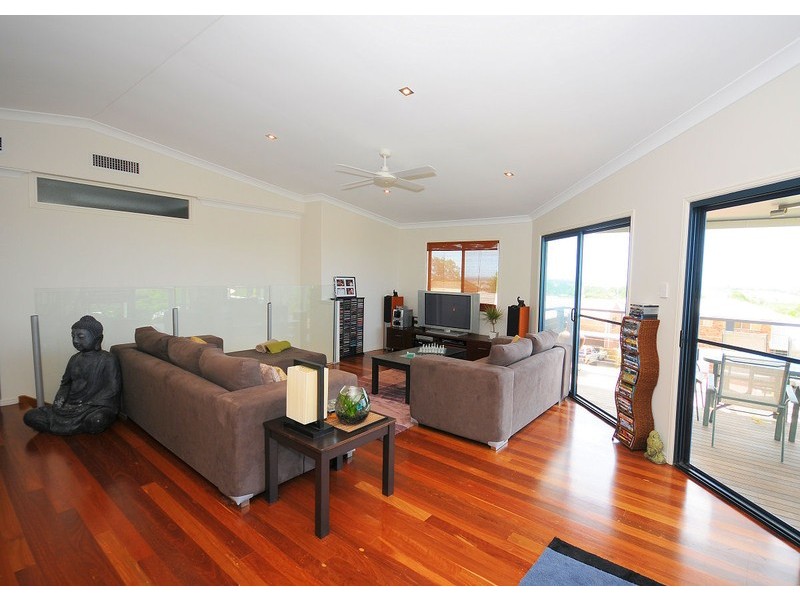 33 Talasea Drive, Kawungan QLD 4655