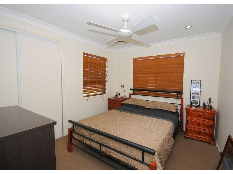 33 Talasea Drive, Kawungan QLD 4655