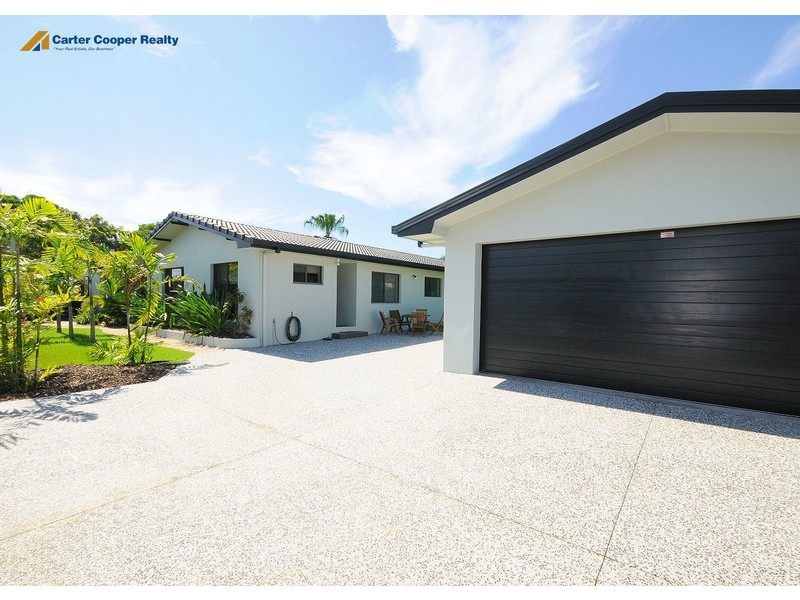 20 Stewart Street, Urangan QLD 4655