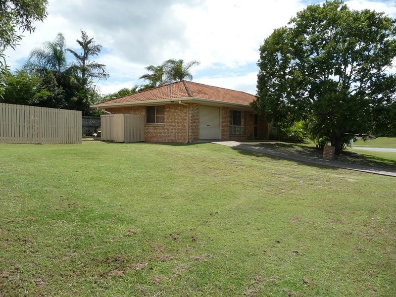 1 Wattlebird Lane, Eli Waters QLD 4655