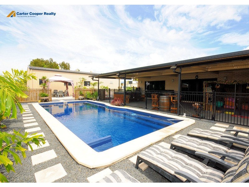 7 Amstal Ave, Wondunna QLD 4655