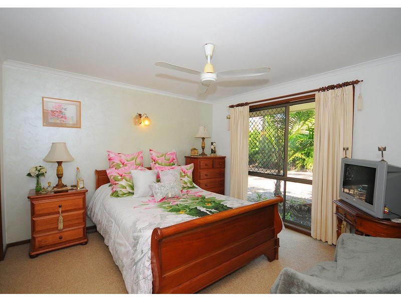 62 Dundowran Road, Dundowran QLD 4655