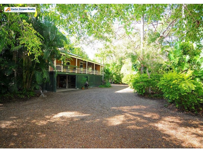 8 Ti Tree Rd West, Booral QLD 4655