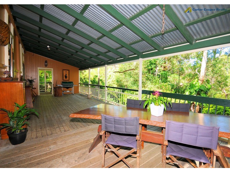 8 Ti Tree Rd West, Booral QLD 4655