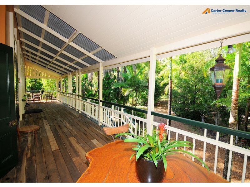 8 Ti Tree Rd West, Booral QLD 4655