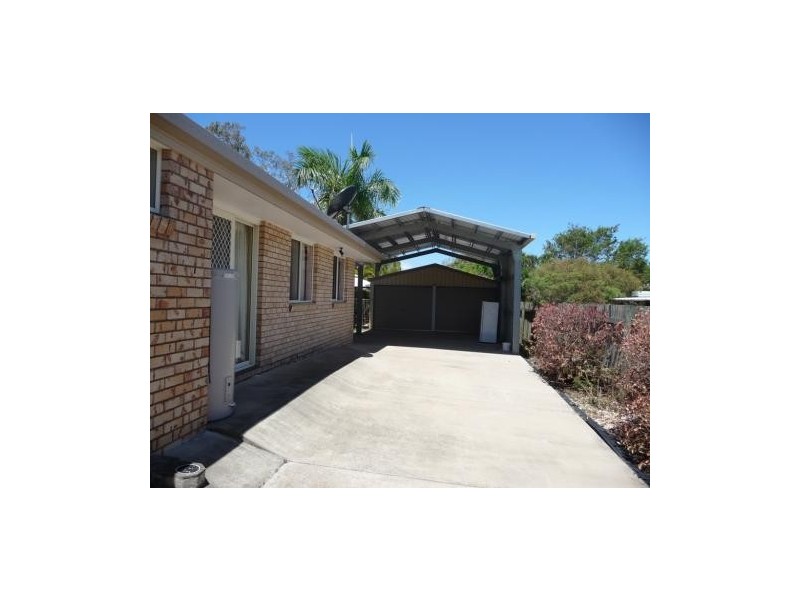 2 Dougan Street, Point Vernon QLD 4655