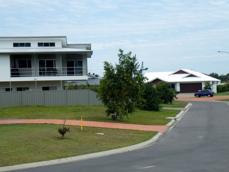 46 Traviston Way, Burrum Heads QLD 4659