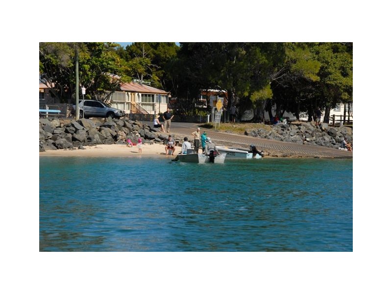 20 Eds PLace, Burrum Heads QLD 4659