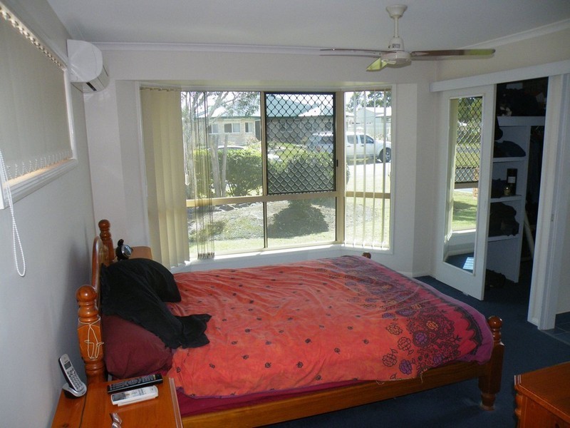 1 Lucyanne Court, Urangan QLD 4655