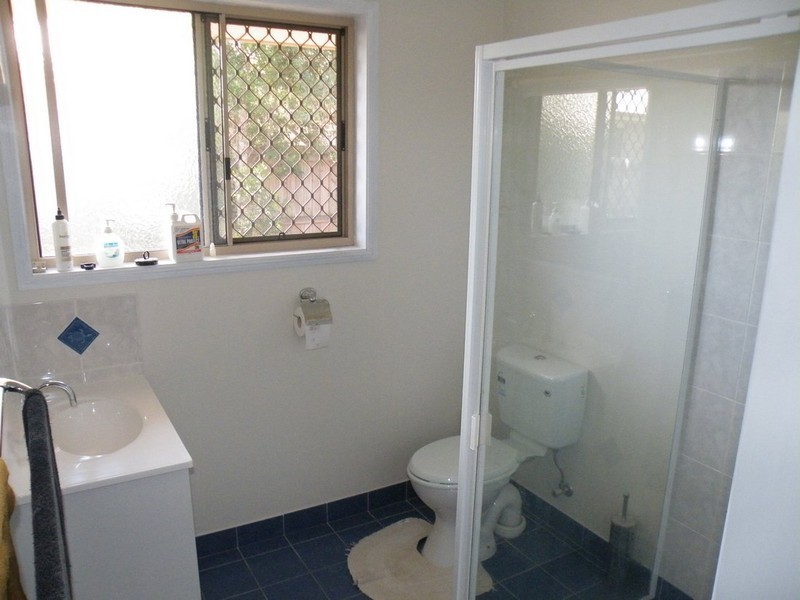 1 Lucyanne Court, Urangan QLD 4655