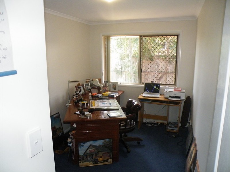 1 Lucyanne Court, Urangan QLD 4655