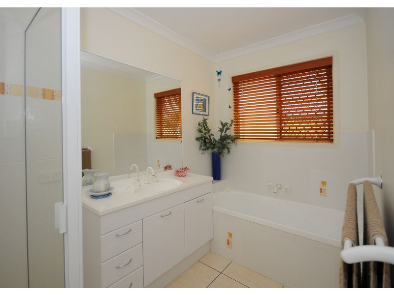 3 Florida Court, Torquay QLD 4655