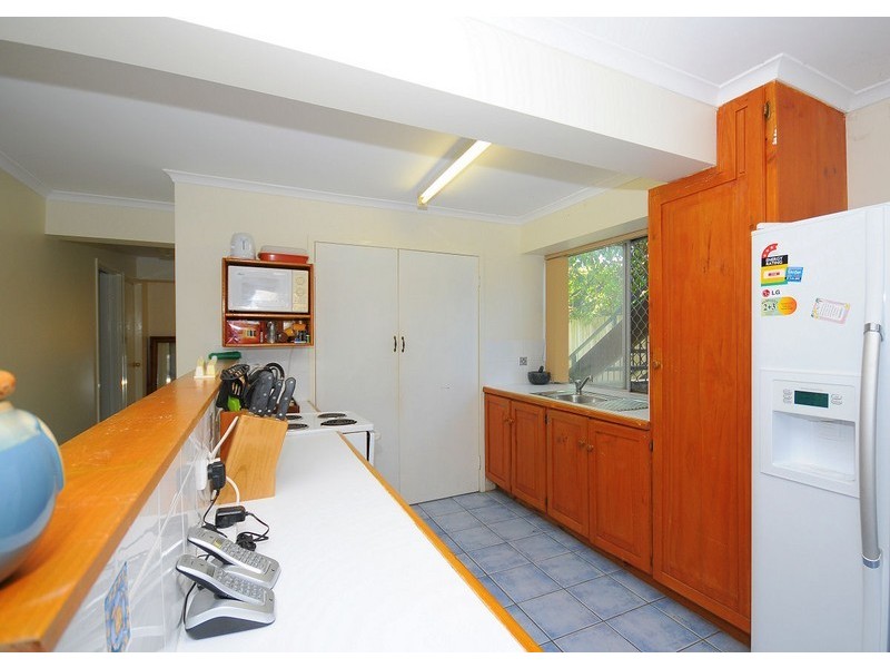 42 Long Street, Point Vernon QLD 4655