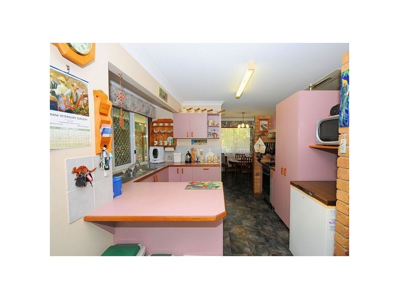 15 Dreamtime Av, Burrum Heads QLD 4659