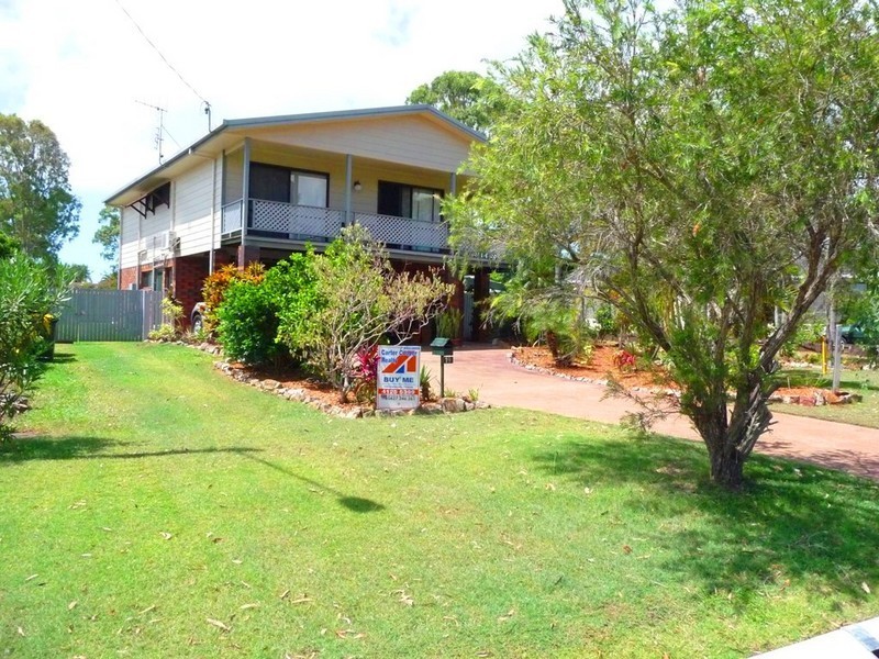 19 Banksia Street, Point Vernon QLD 4655