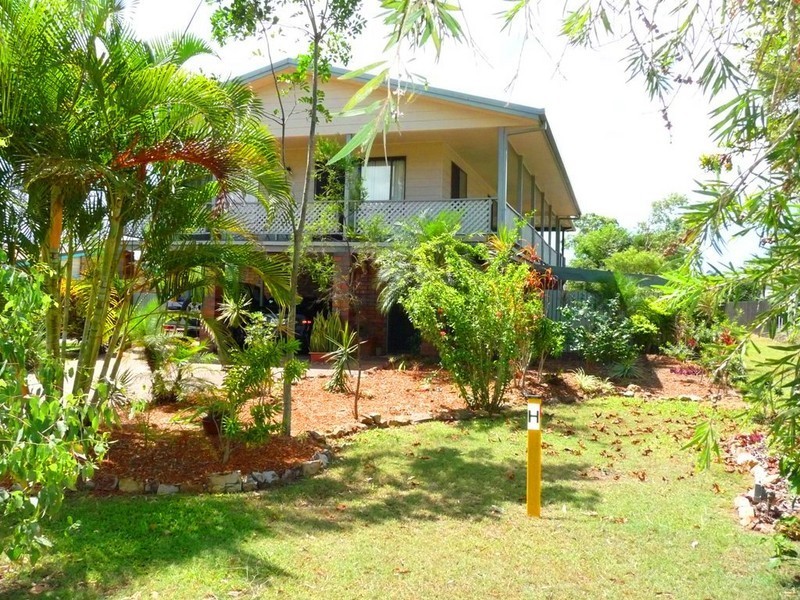 19 Banksia Street, Point Vernon QLD 4655