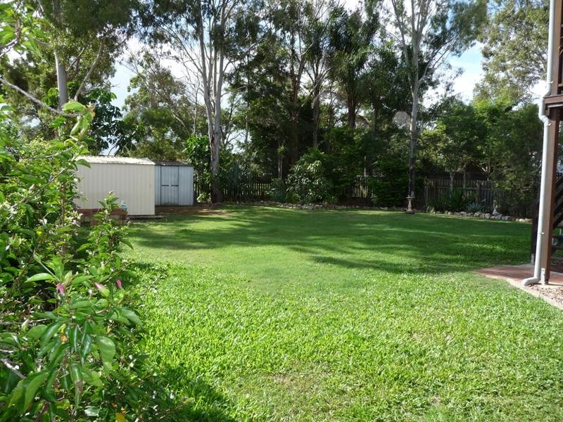 19 Banksia Street, Point Vernon QLD 4655