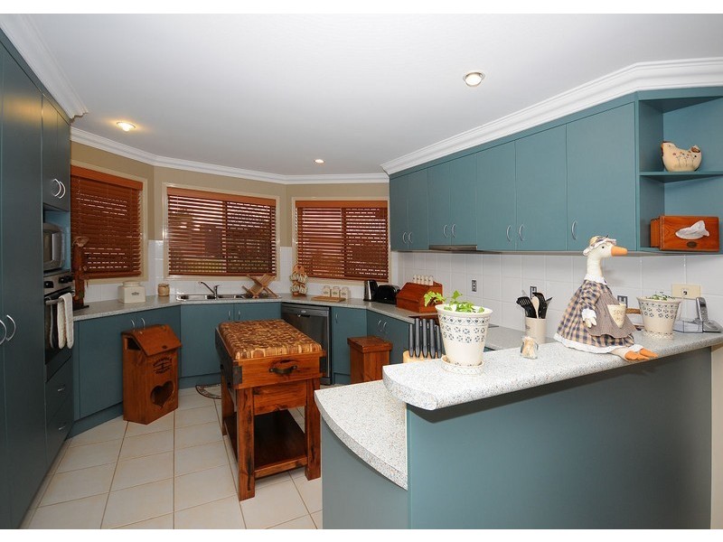 7 Marcocci St, Urraween QLD 4655