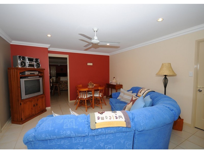 7 Marcocci St, Urraween QLD 4655
