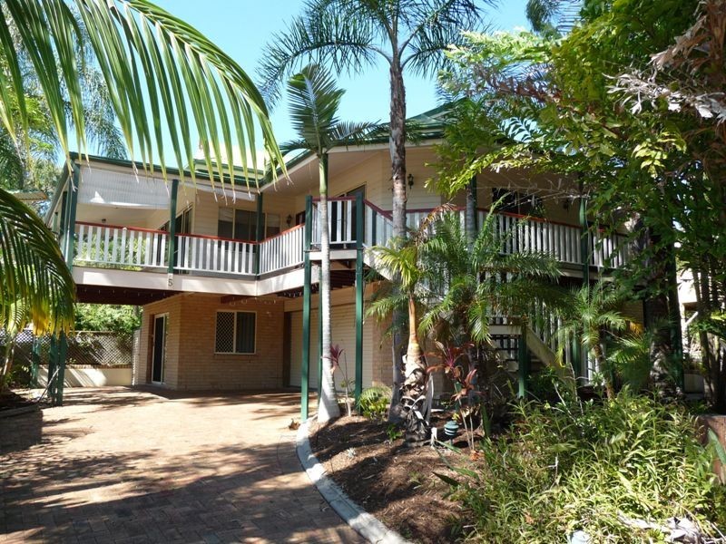 5/414-417 Boat Harbour Drive, Torquay QLD 4655