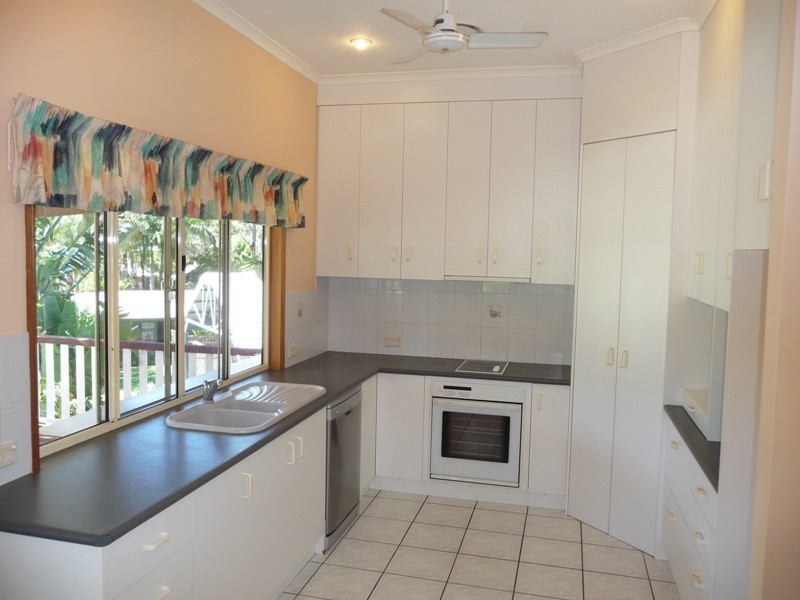 5/414-417 Boat Harbour Drive, Torquay QLD 4655
