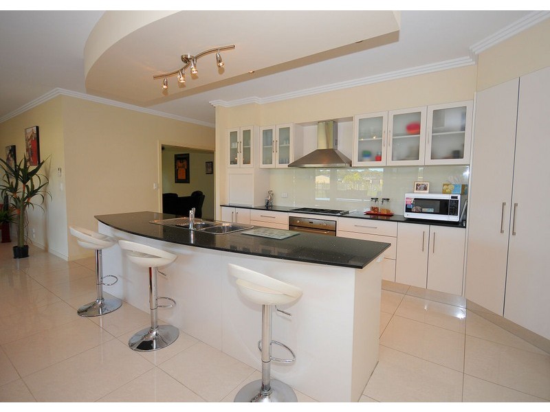 10 Blue Lagoon Way, Dundowran Beach QLD 4655