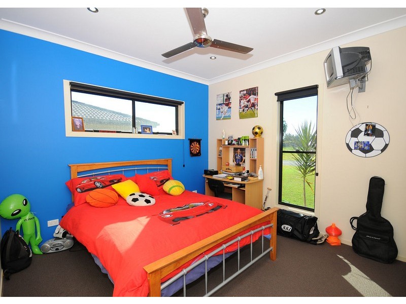 10 Blue Lagoon Way, Dundowran Beach QLD 4655