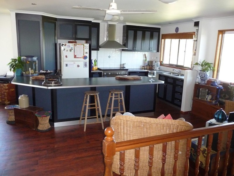 156 Long Street, Point Vernon QLD 4655