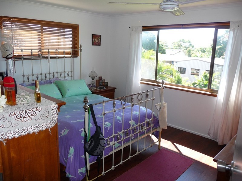 156 Long Street, Point Vernon QLD 4655