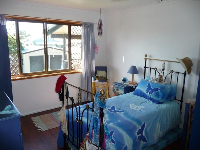 156 Long Street, Point Vernon QLD 4655