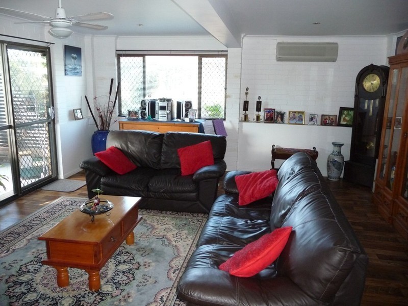 156 Long Street, Point Vernon QLD 4655